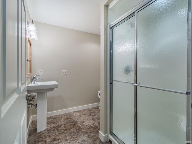 9101 Trentman Road, Fort Wayne, IN 46816