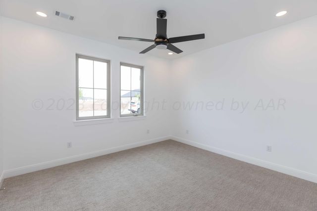 5607 HOLLOW LANDING Avenue, Amarillo, TX 79118