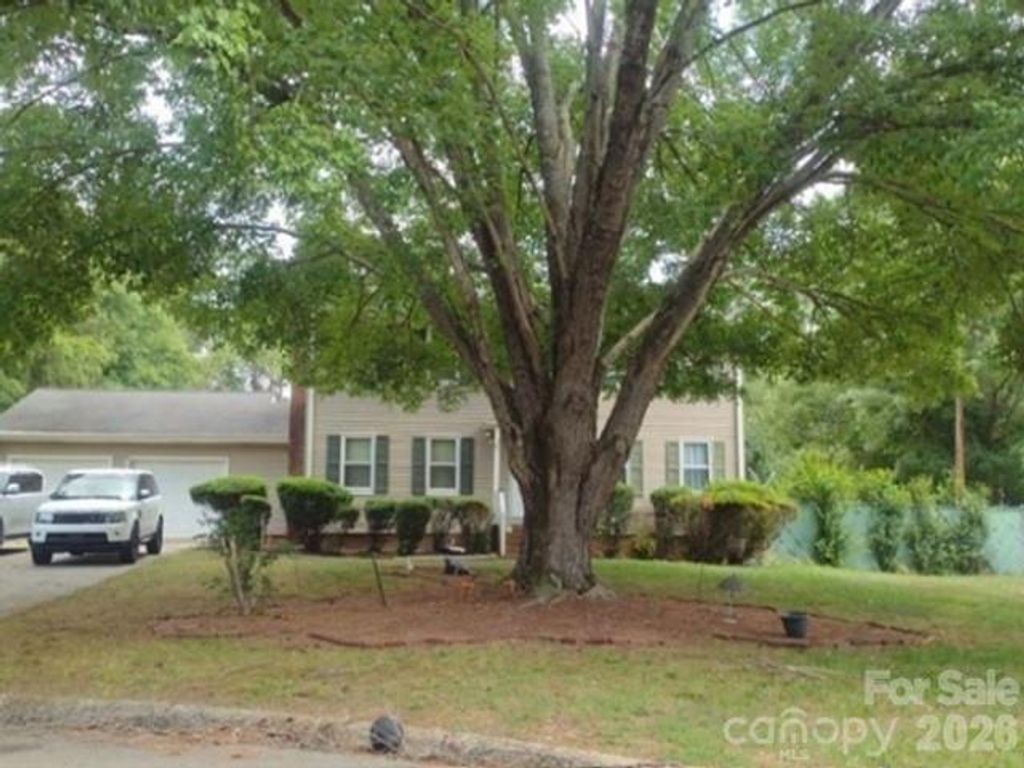 512 Plymouth Avenue, Salisbury, NC 28144