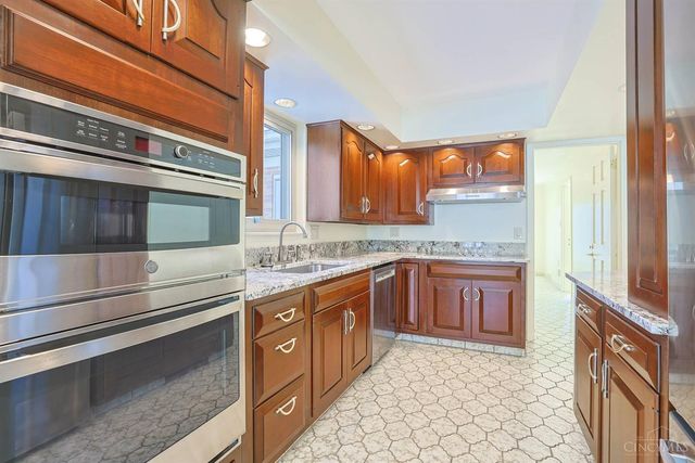 1006 Pineknot Drive, Delhi Twp, OH 45238