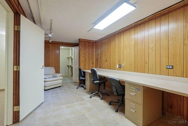 1006 Pineknot Drive, Delhi Twp, OH 45238