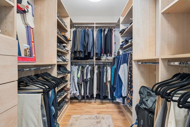1035 N Dearborn Street 9W, Chicago, IL 60610