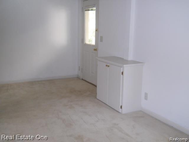 710 N Washington Avenue, Royal Oak, MI 48067