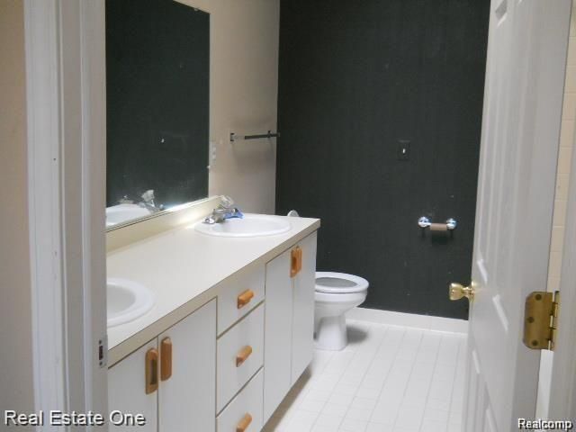 710 N Washington Avenue, Royal Oak, MI 48067