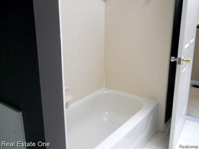 710 N Washington Avenue, Royal Oak, MI 48067