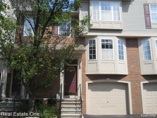 710 N Washington Avenue, Royal Oak, MI 48067