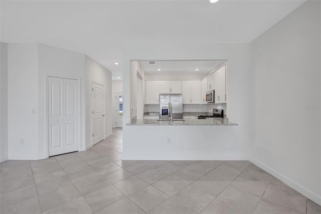 Image 15 of property listing at 15060 LYLA TERRACE, Bradenton, FL 34211