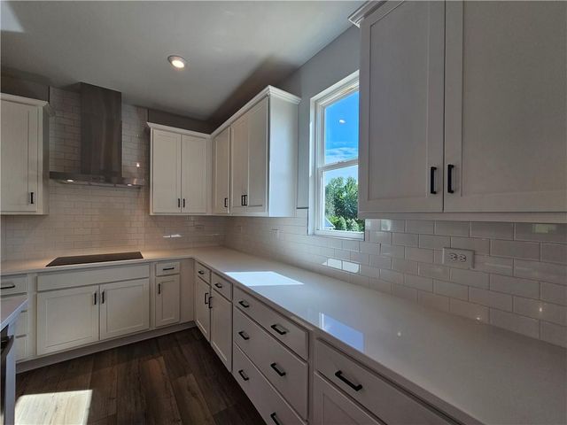 3250 Willow Glade Trail, Lawrenceville, GA 30043