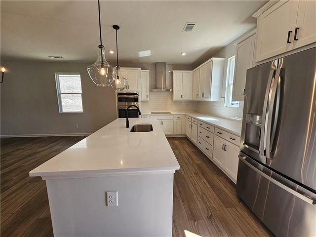 3250 Willow Glade Trail, Lawrenceville, GA 30043