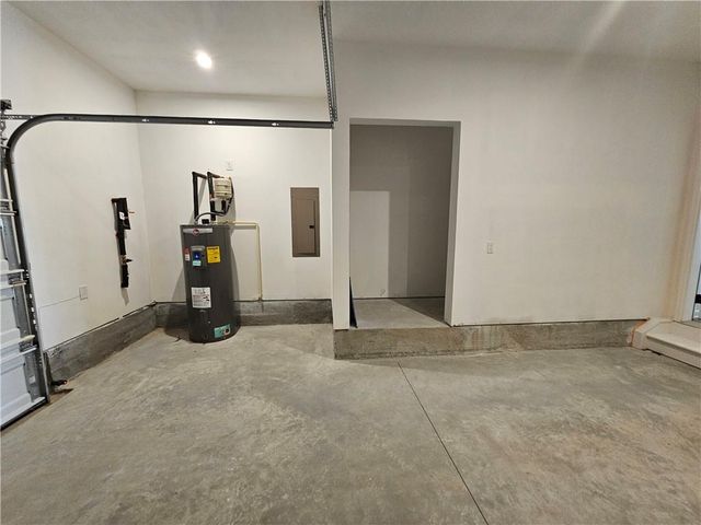 3250 Willow Glade Trail, Lawrenceville, GA 30043