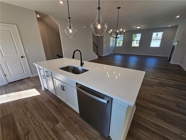 3250 Willow Glade Trail, Lawrenceville, GA 30043