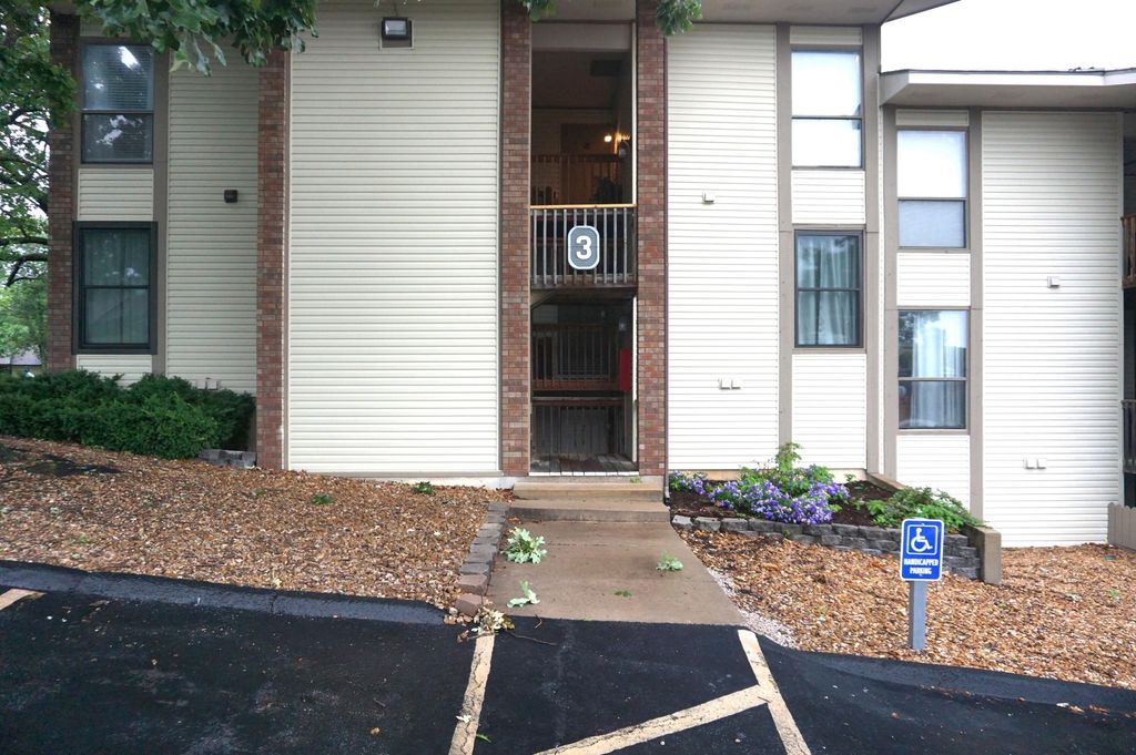 187 Clubhouse Drive 2, Branson, MO 65616