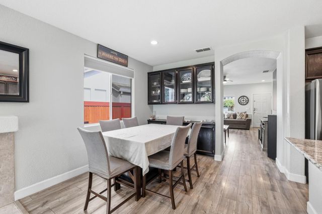 130 Groth Cir, Sacramento, CA 95834