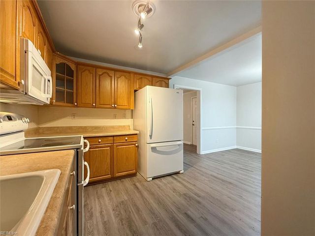 5926 Madison AVE, Newport News, VA 23605