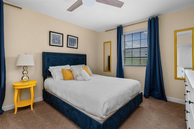 1520 MOON VALLEY DRIVE, Davenport, FL 33896