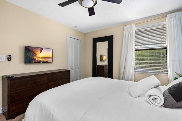 1520 MOON VALLEY DRIVE, Davenport, FL 33896