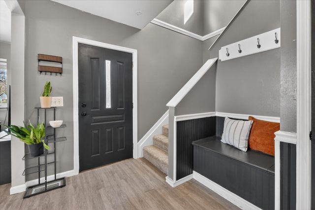 8915 Deering Street, Livonia, MI 48150