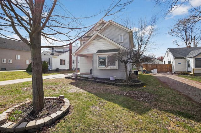 8915 Deering Street, Livonia, MI 48150