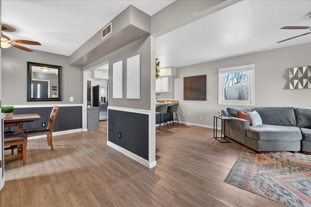 8915 Deering Street, Livonia, MI 48150