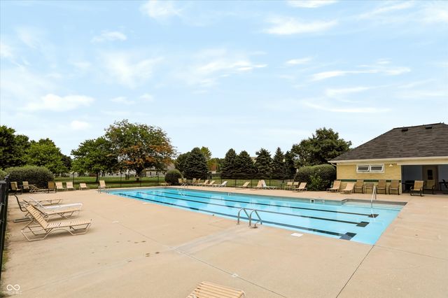 3392 Roundlake Lane, Whitestown, IN 46075