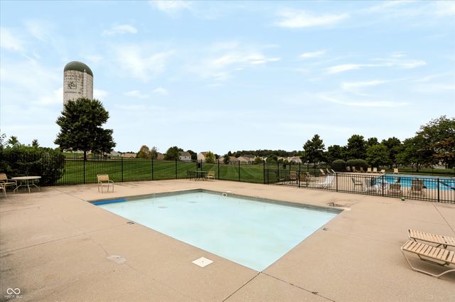 3392 Roundlake Lane, Whitestown, IN 46075