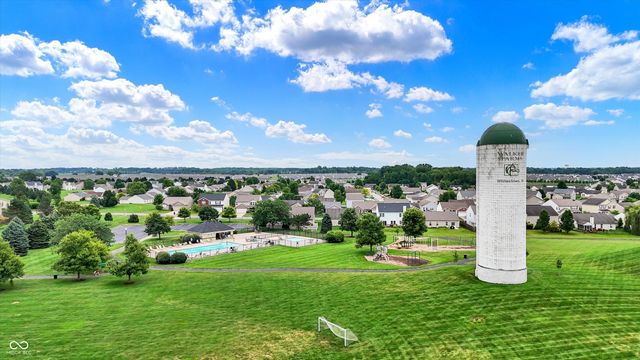 3392 Roundlake Lane, Whitestown, IN 46075