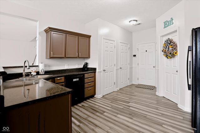 3392 Roundlake Lane, Whitestown, IN 46075