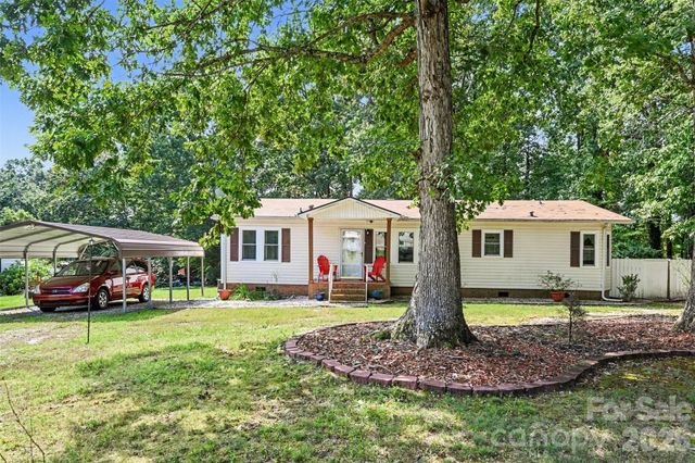 115 Red Fox Court, Mount Holly, NC 28120