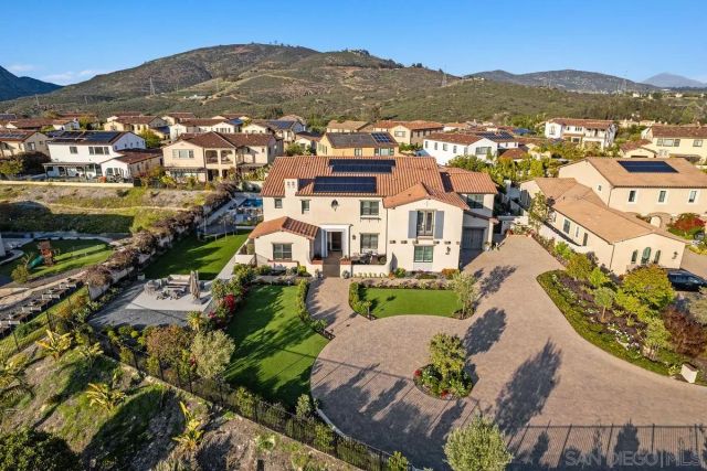 8416-18 Hidden Cove Way, San Diego, CA 92127