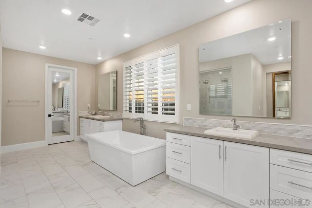 8416-18 Hidden Cove Way, San Diego, CA 92127