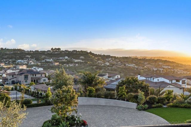 8416-18 Hidden Cove Way, San Diego, CA 92127