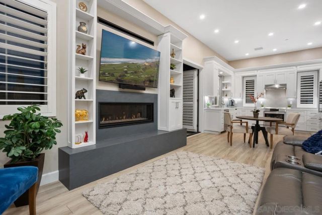 8416-18 Hidden Cove Way, San Diego, CA 92127