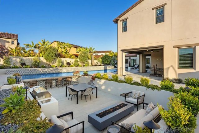 8416-18 Hidden Cove Way, San Diego, CA 92127