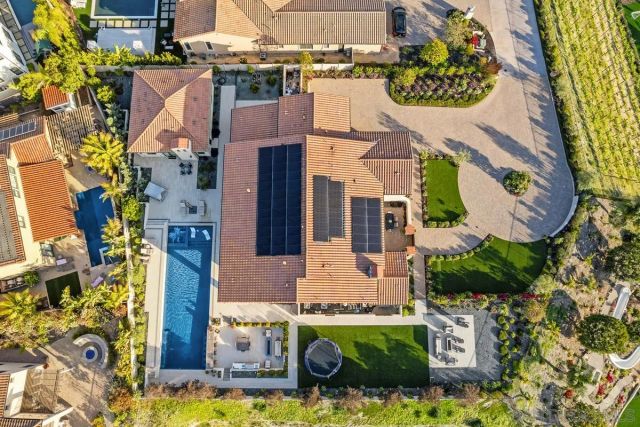 8416-18 Hidden Cove Way, San Diego, CA 92127