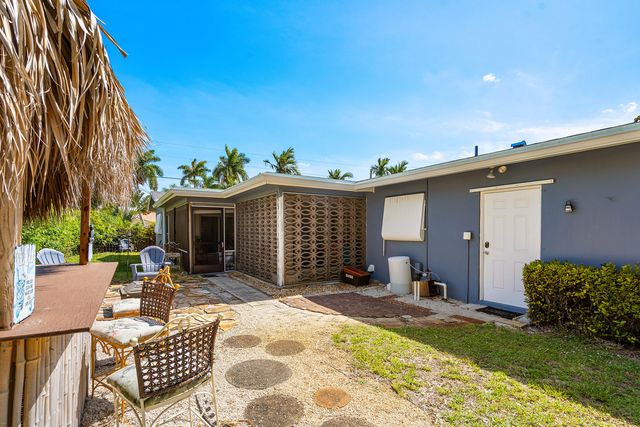 420 SE 12th Avenue, Deerfield Beach, FL 33441