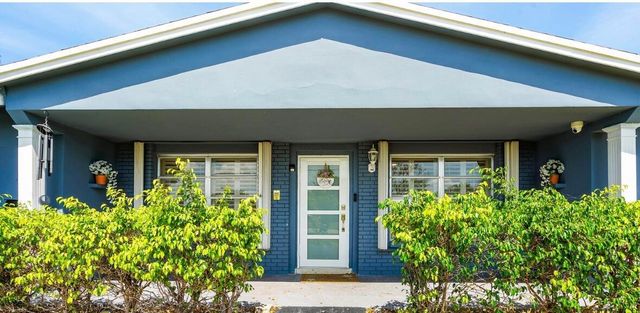 420 SE 12th Avenue, Deerfield Beach, FL 33441