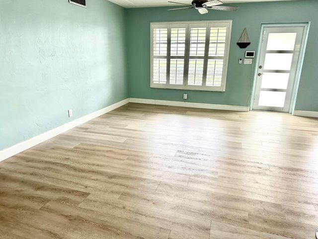 420 SE 12th Avenue, Deerfield Beach, FL 33441