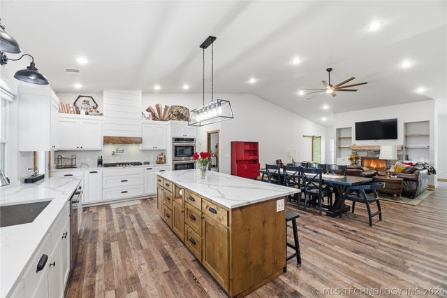 8952 S 429, Chouteau, OK 74337