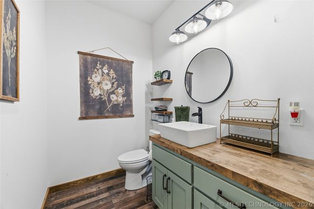 8952 S 429, Chouteau, OK 74337