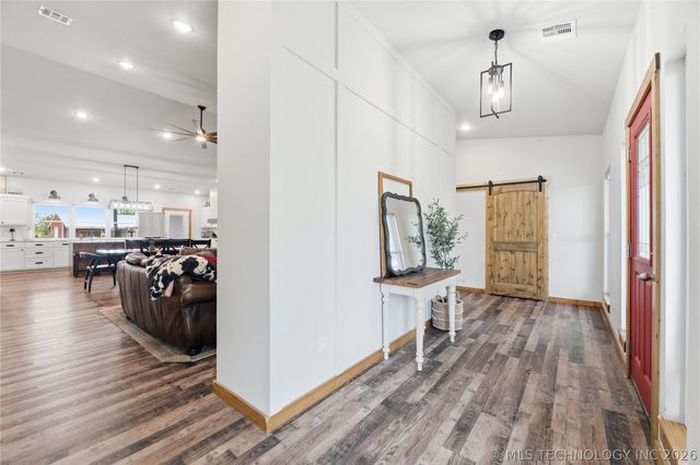 8952 S 429, Chouteau, OK 74337