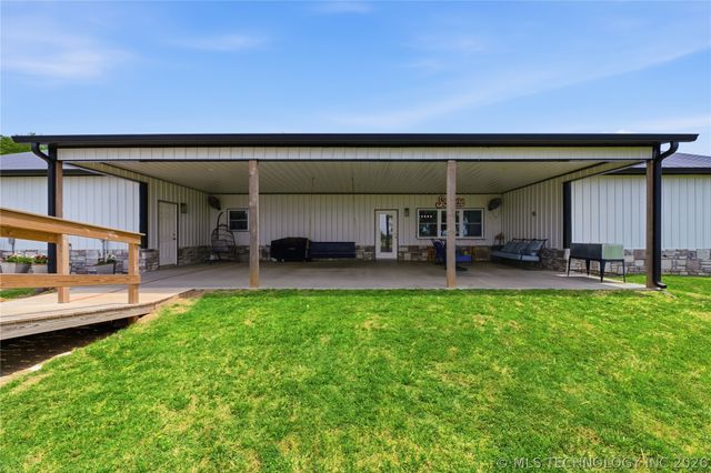 8952 S 429, Chouteau, OK 74337