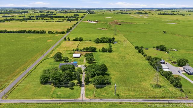8952 S 429, Chouteau, OK 74337