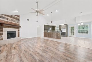 104 Shadow Woods, La Vernia, TX 78121