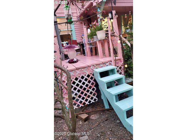 659 FLORENCE Ave, Astoria, OR 97103