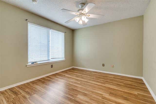 603 Amesbury Drive, Mesquite, TX 75150