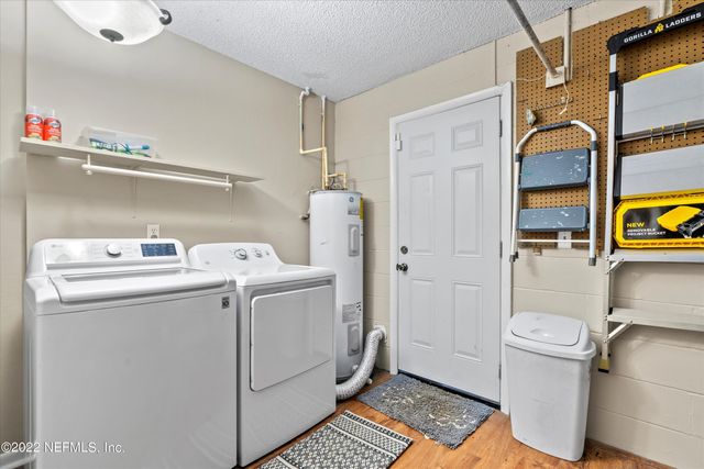 8440 FROST Street N, Jacksonville, FL 32221