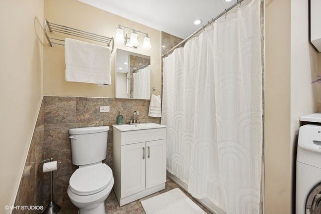 620 Trace Drive 207, Buffalo Grove, IL 60089