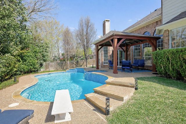 306 Waterford Court, Southlake, TX 76092