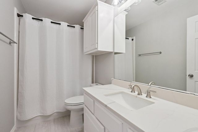 306 Waterford Court, Southlake, TX 76092