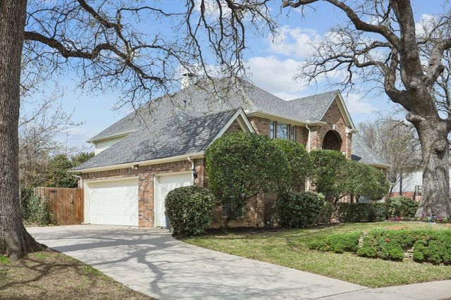 306 Waterford Court, Southlake, TX 76092